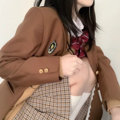 房东妹子青春期！